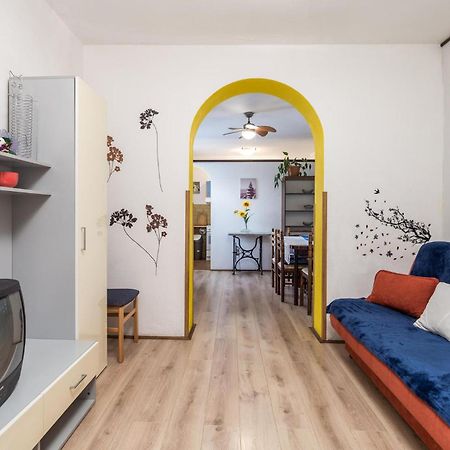 Amazing Apartment In Senj With House Sea View 외부 사진