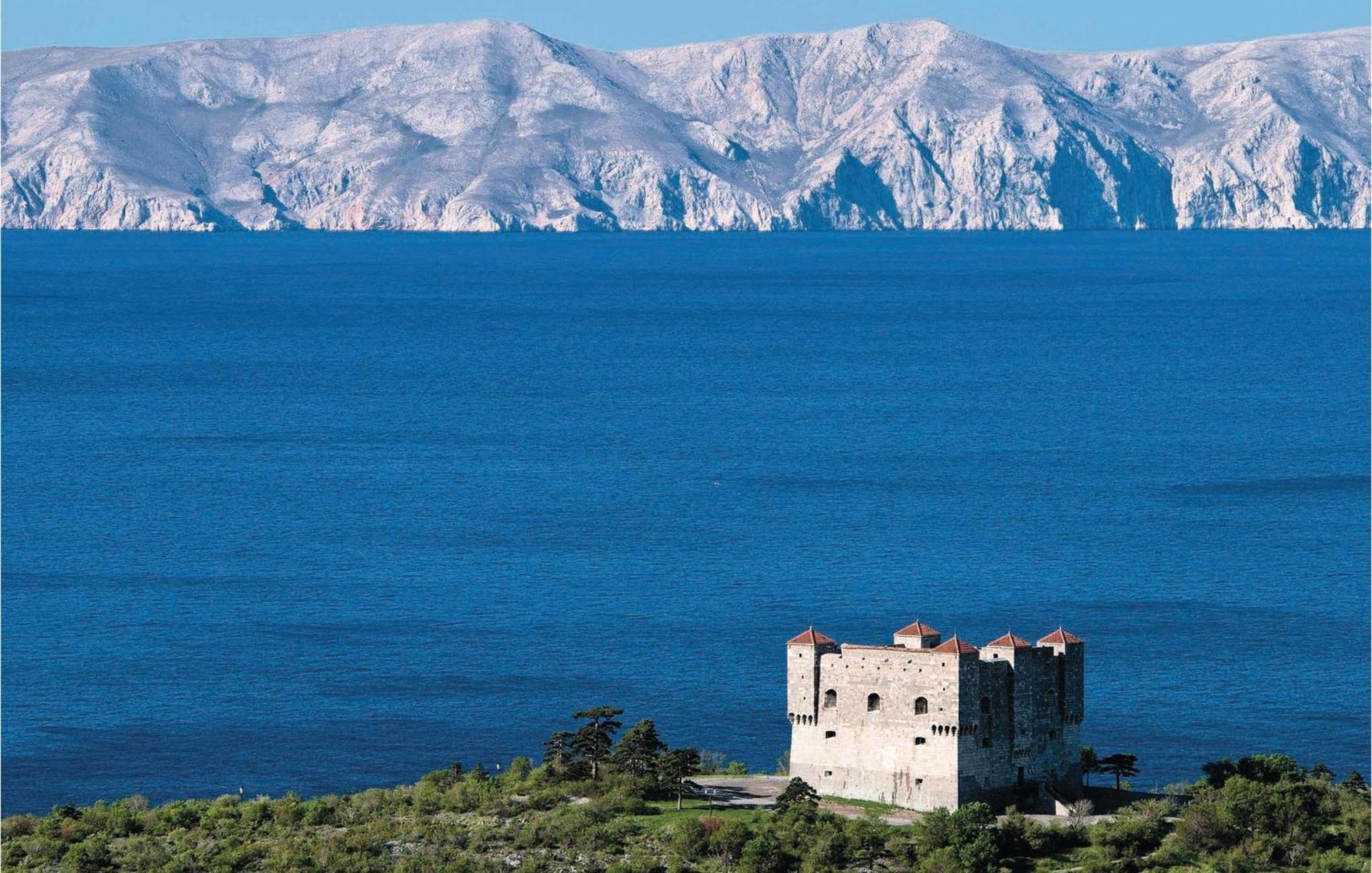 Amazing Apartment In Senj With House Sea View 외부 사진